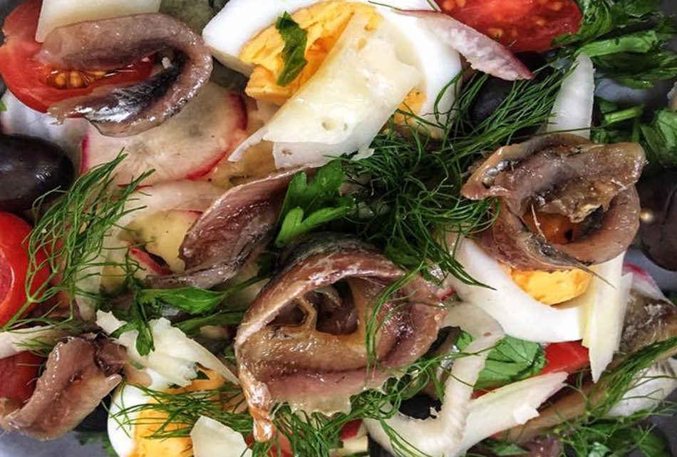 Anchois d’oignon et basilic Anchois d’oignon et basilic