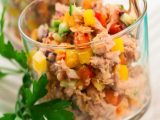 Salade en Verrine : thon poivrons et concombre